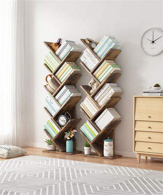SGS van de de Plankenboekenkast van de Vloer het Houten Boom Boekenrek van de de Hoek Zwarte Boom