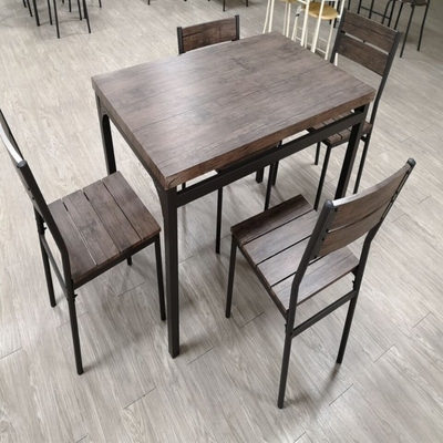Plaatste de huis Houten Zwarte Eettafel 4 Seater-Stoelen met Metaalkader