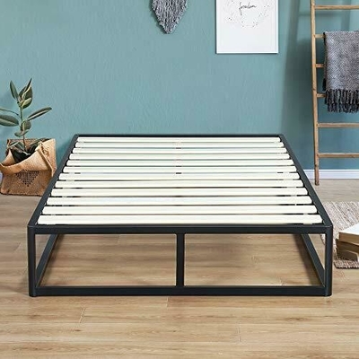 Het aangepaste Kader van het het Smeedijzerbed van Koningsmetal bed frame met Houten Latjes